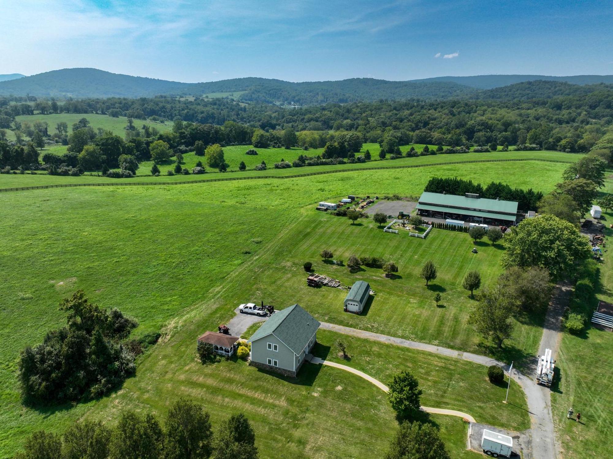 Guest House At Mount Independence Delaplane 外观 照片