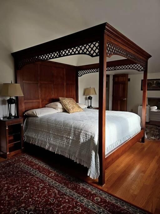 Guest House At Mount Independence Delaplane 外观 照片